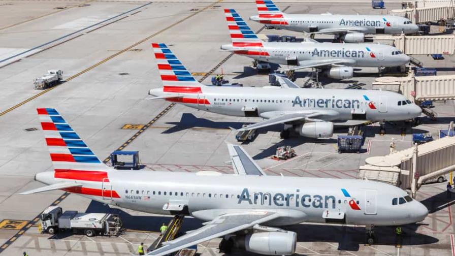 American Airlines con pérdida en tercer trimestre tras acuerdo salarial con pilotos