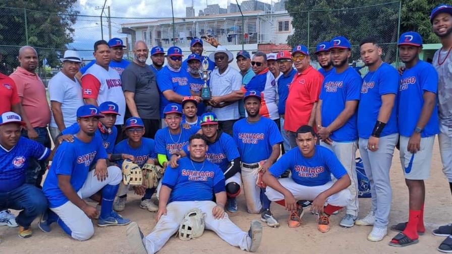 Santiago, campeón del segundo torneo de desarrollo de softbol sub-23 Santiago, campeón del segundo torneo de desarrollo de softbol sub-23