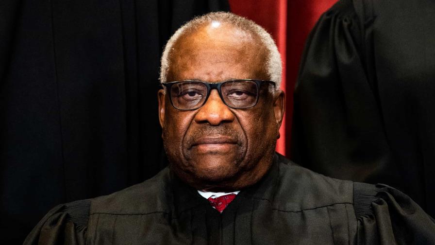 Los favores que recibió un juez llevan a exigir reformas al Supremo de EE.UU.