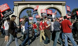 El Sindicato de Guionistas de Hollywood convoca una huelga indefinida