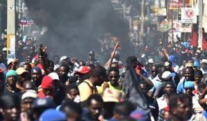 Trabajadores haitianos reclaman mejores condiciones en medio de grave crisis