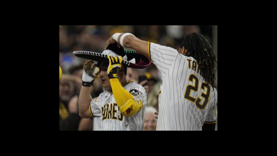 Fernando Tatis regresa a Petco Park con triunfo de Padres sobre Rojos Fernando Tatis regresa a Petco Park con triunfo de Padres sobre Rojos