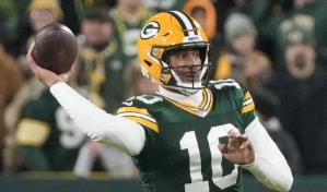 Packers extienden contrato al mariscal Love hasta 2024