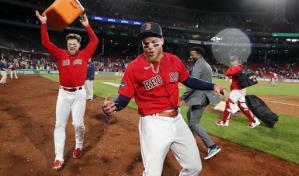 Los Medias Rojas ponen fin a una racha de nueve derrotas ante Azulejos