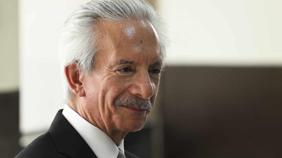 Dueño de periódico enfrenta polémico juicio por lavado de dinero en Guatemala