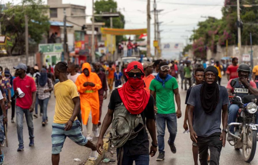 La ONU denuncia que Haití “está suspendido al borde del precipicio”