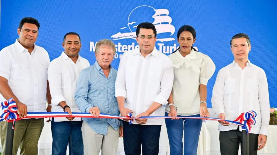 David Collado inaugura obras en la provincia La Altagracia David Collado inaugura obras en la provincia La Altagracia