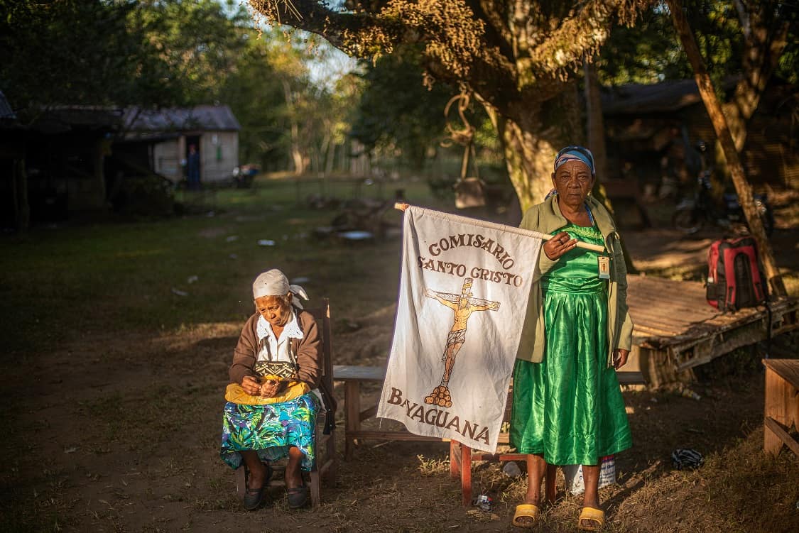 Mención en la categoría Arte, Cultura y Espectáculo.