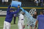Ezequiel Durán da a los Rangers su cuarta victoria consecutiva Ezequiel Durán da a los Rangers su cuarta victoria consecutiva