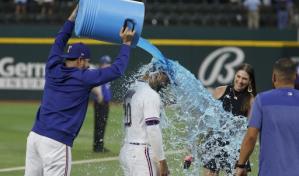 Ezequiel Durán da a los Rangers su cuarta victoria consecutiva