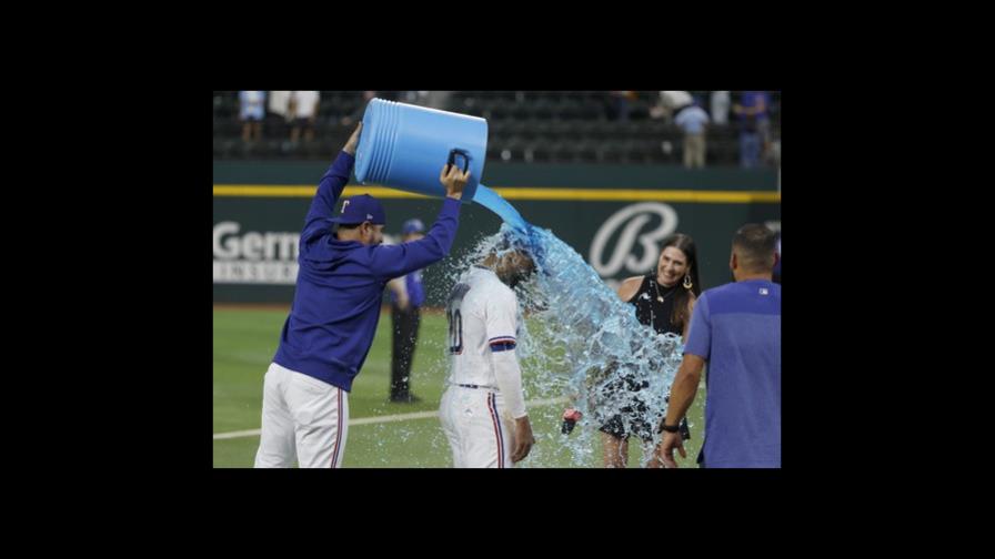 Ezequiel Durán da a los Rangers su cuarta victoria consecutiva