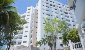 En residencial Don Honorio luchan por conservar su esencia