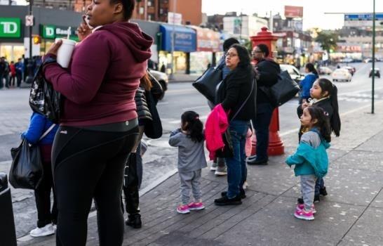 Latinas en Nueva York ganan 58 centavos por cada dólar de hombre blanco