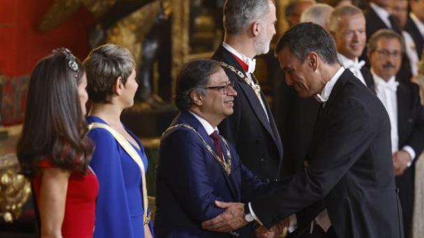 Petro y Sánchez firman varios acuerdos para reforzar la relación