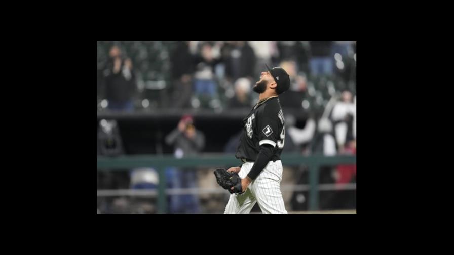 Relevista Kenyan Middleton llama tramposo a Correa tras poncharlo Relevista Kenyan Middleton llama tramposo a Correa tras poncharlo