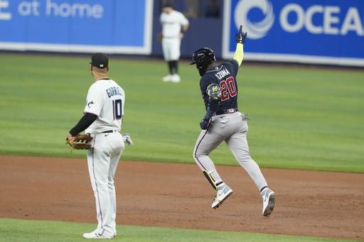 Jean Segura acuerda con los Marlins