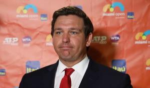 El gobernador DeSantis advierte que el influencer Andrew Tate no es bienvenido en Florida