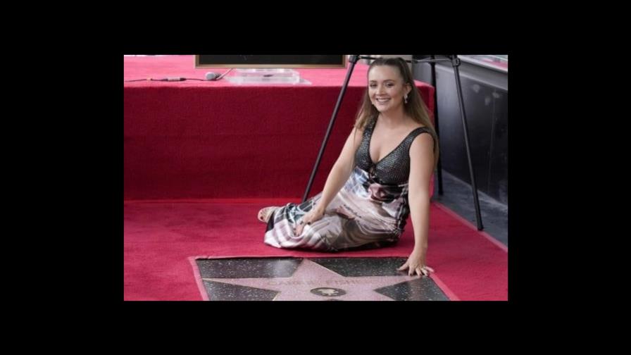 El legado de Carrie Fisher, la princesa Leia, reconocido con una estrella en Hollywood