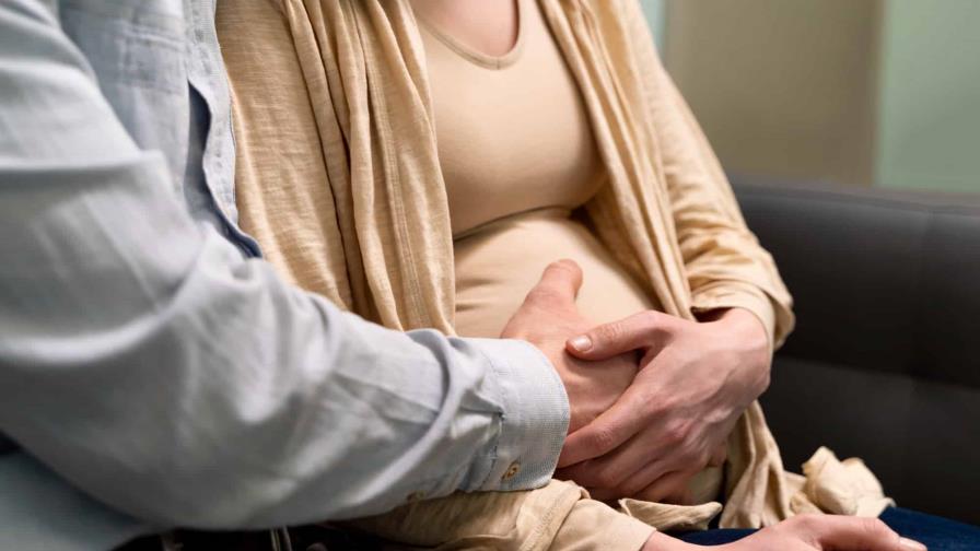 Destacan la importancia de una buena salud mental durante el embarazo y el postparto