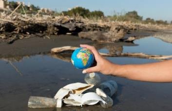 Los efectos de la contaminación del agua en el medio ambiente y la salud humana