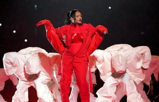 El show de Rihanna en el medio tiempo del Super Bowl se convirtió en el más visto de todos los tiempos