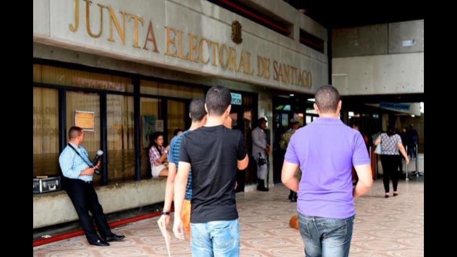 Condena de 15 años para seguridad de la JCE en Santiago por robo de viáticos de elecciones Condena de 15 años para seguridad de la JCE en Santiago por robo de viáticos de elecciones
