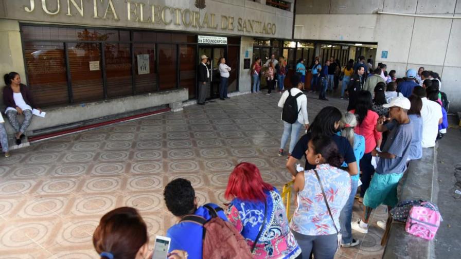 Condenan a 15 años a exempleado de la JCE que robó más de RD$37 millones a la institución