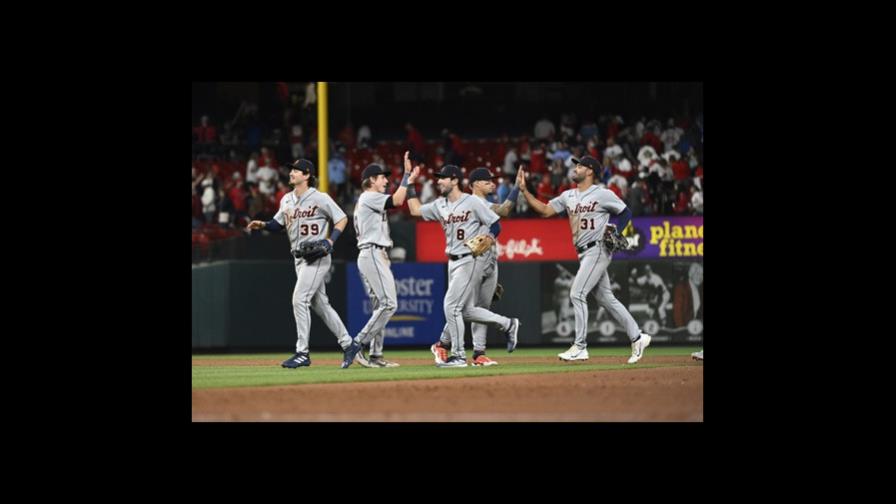 Tigres aprovechan para vencer a los alicaídos Cardenales