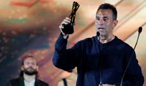 "El Brujo", se llevó el galardón a Mejor Comedia 2022 en Premios La Silla