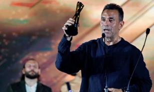 “El Brujo”, se llevó el galardón a Mejor Comedia 2022 en Premios La Silla