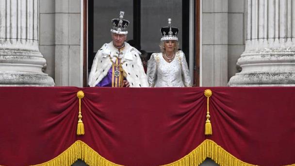 Los poderes de la monarquía británica