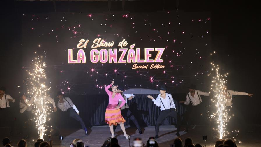 La González se convierte en el alma de la fiesta en el Jaragua