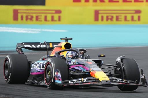 Max Verstappen vence a Pérez en Miami tras salir de noveno