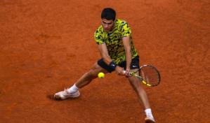 Alcaraz revalida título en Abierto de Madrid tras vencer a Struff