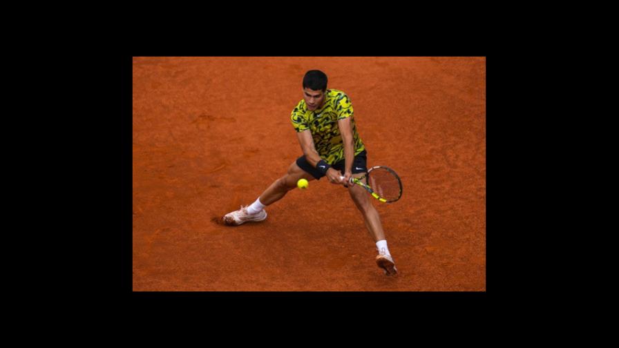 Alcaraz revalida título en Abierto de Madrid tras vencer a Struff