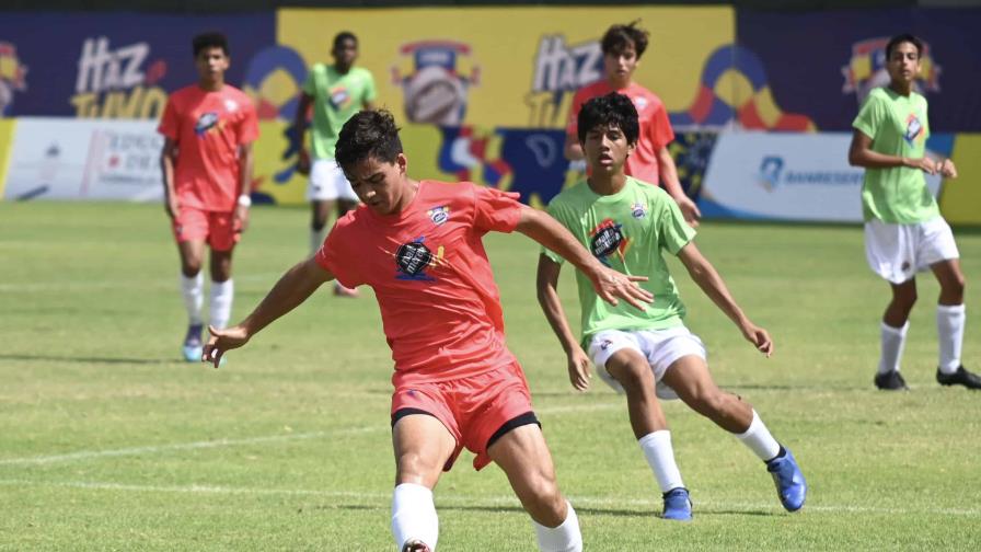 Copa intercolegial de fútbol llega a su jornada de cierre de fase de grupos Copa intercolegial de fútbol llega a su jornada de cierre de fase de grupos