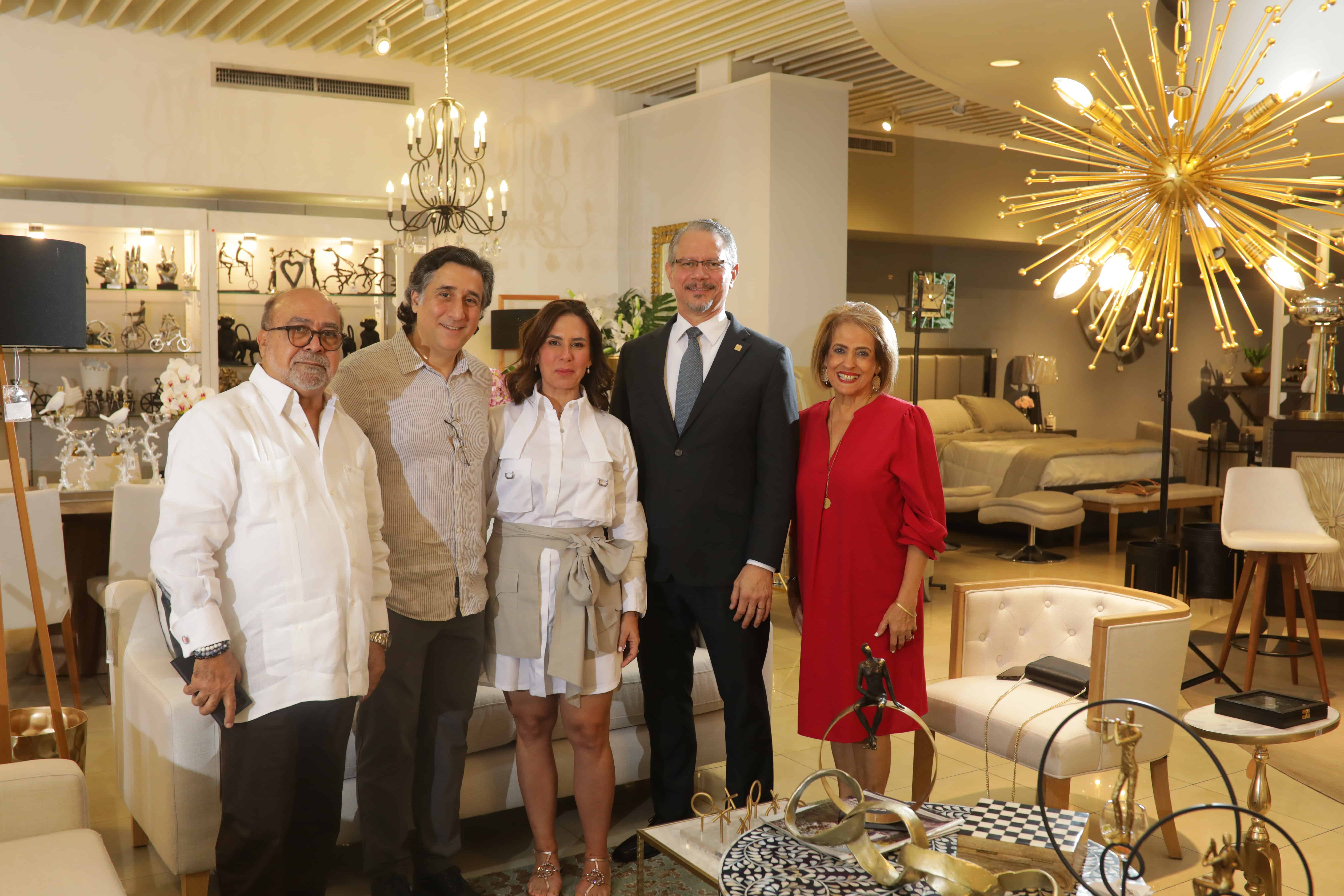 Miguel Calzada, Eduardo Arbaje, Alexandra Cambiaso de Arbaje, Rafael Madera, Georgina de Calzada.