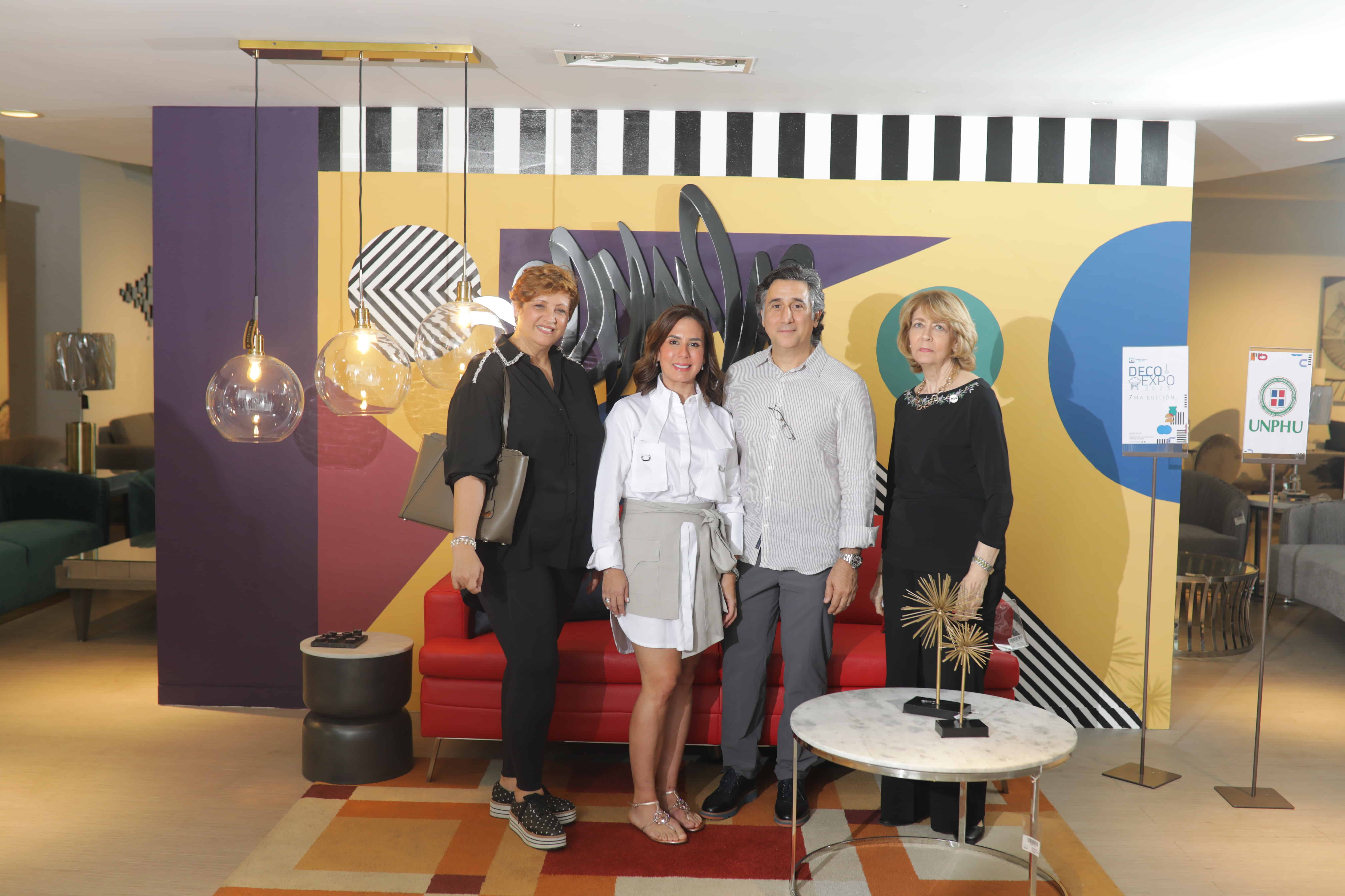 Arq. Trinidad Vadillo ,Alexandra Cambiaso de Arbaje, Eduardo Arbaje, Alicia Arbaje.