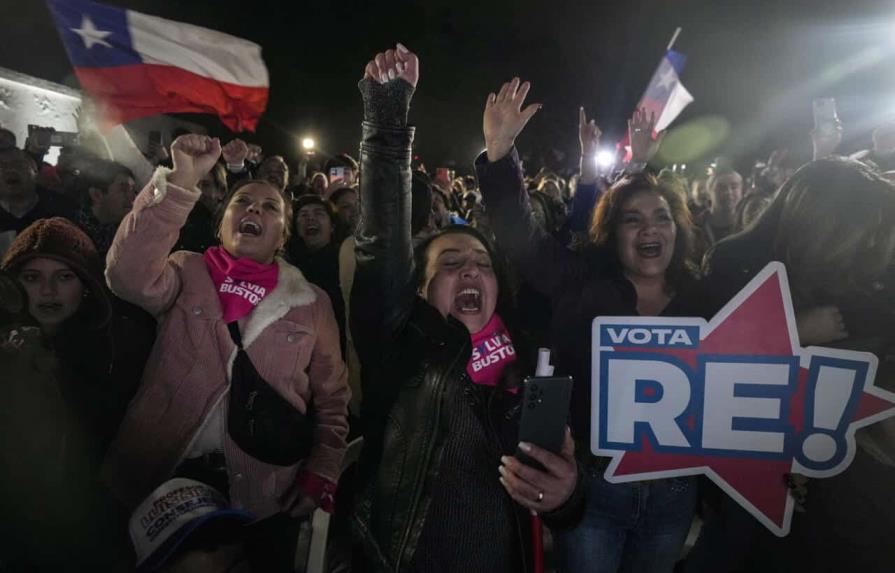 La ultraderecha se impone de forma contundente en las elecciones constituyentes de Chile