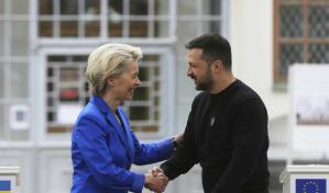 Presidenta de la Comisión Europea de visita en Kiev por el Día de Europa