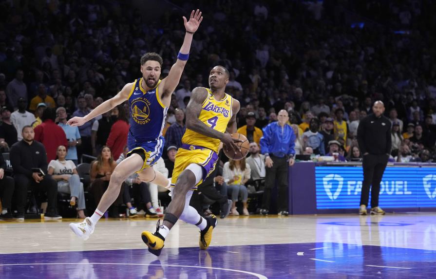 Lakers remontan a Warriors 104-101 y se colocan a uno de avanzar a la final de Conferencia