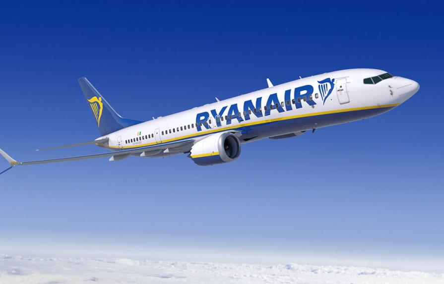 Ryanair encarga a Boeing hasta 300 aparatos 737 MAX, el mayor pedido de su historia