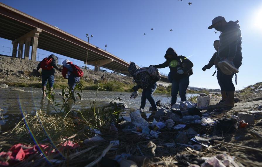 EEUU aumentará los operativos de procesamiento y las devoluciones en caliente de migrantes