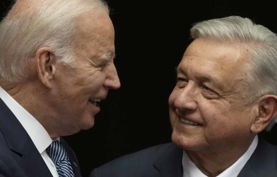 López Obrador promete a Biden ayudar en todo ante el fin del Título 42