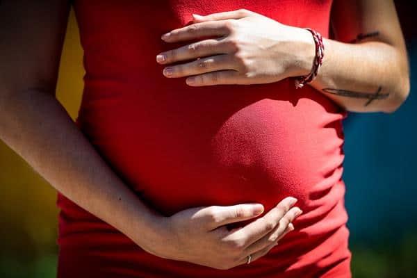 Directora de Supérate asegura que pobreza en mujeres se inicia con el embarazo de adolescentes