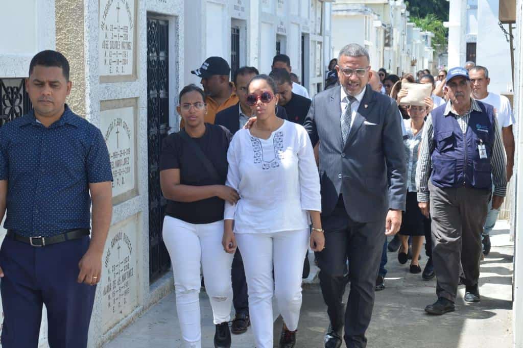 Familiares y allegados. 