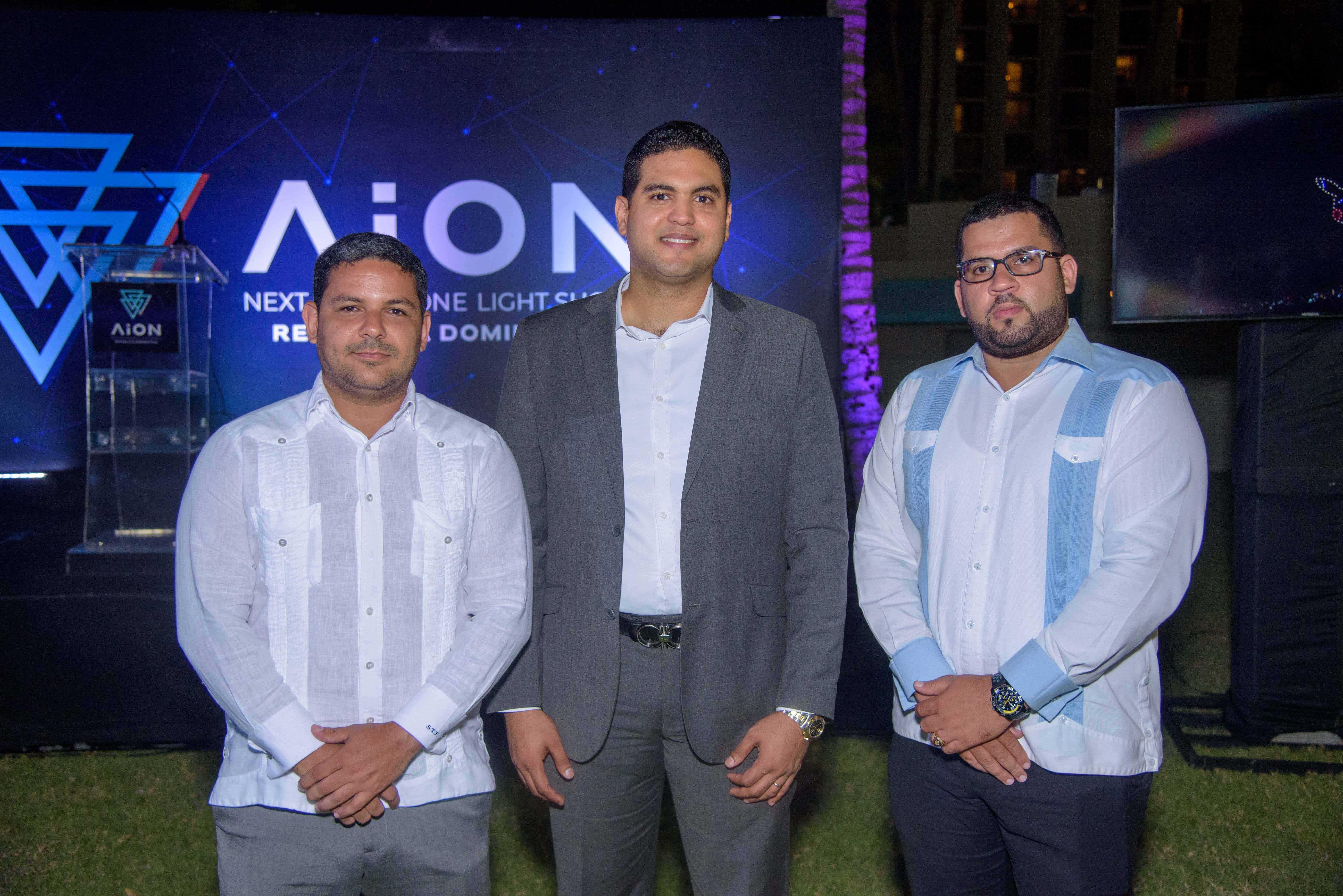 Santiago Tejada, Eduardo Garcia y Francisco Vargas.