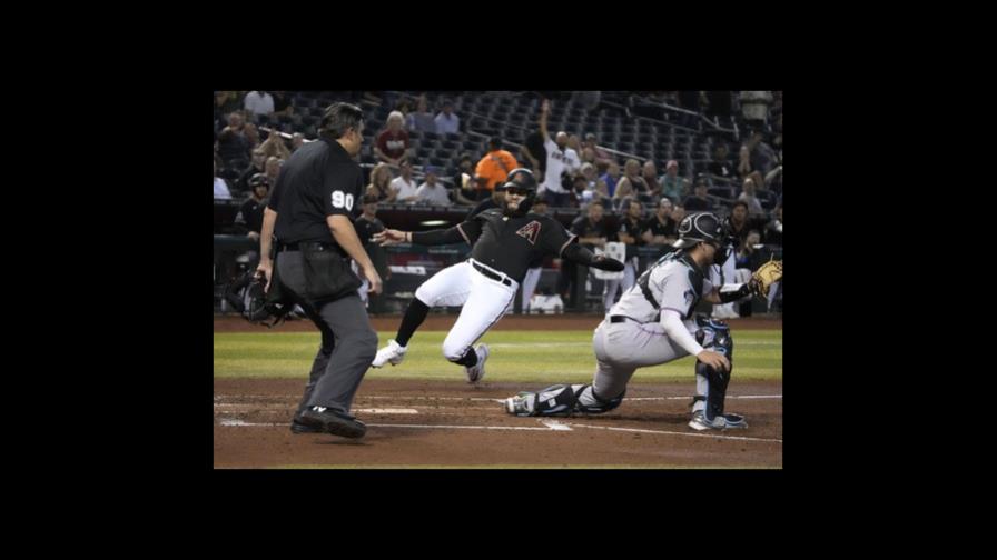 Walker pega un jonrón y los D-backs vencen a los Marlins