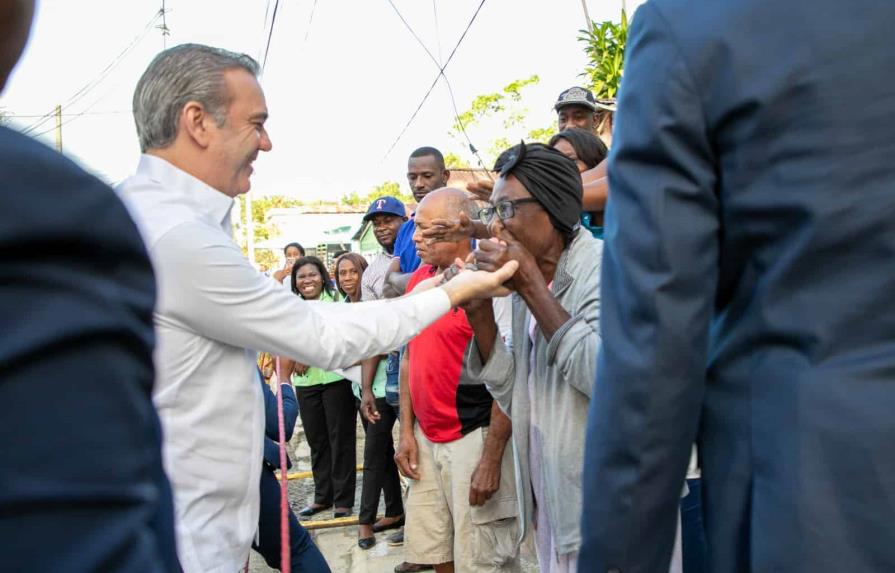 Abinader con amplia agenda de inauguraciones y entrega de títulos este miércoles