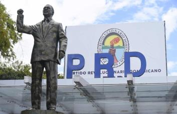 A 25 años de su muerte, Peña dividido entre partidos